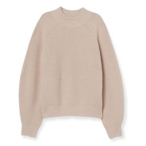 *SOLD* Beige balloon sleeve sweater